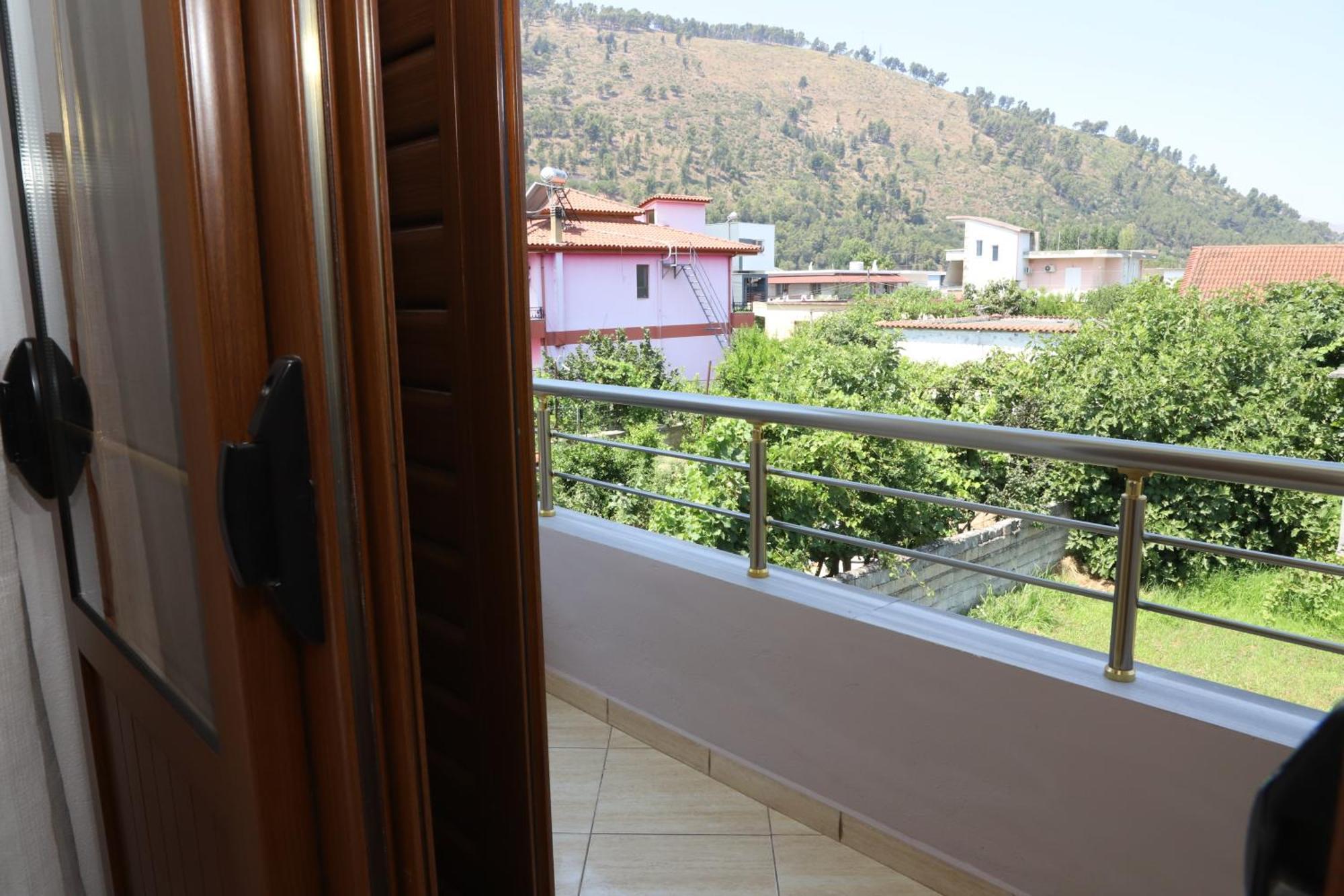 Villa Fjorentin Berat Exterior photo