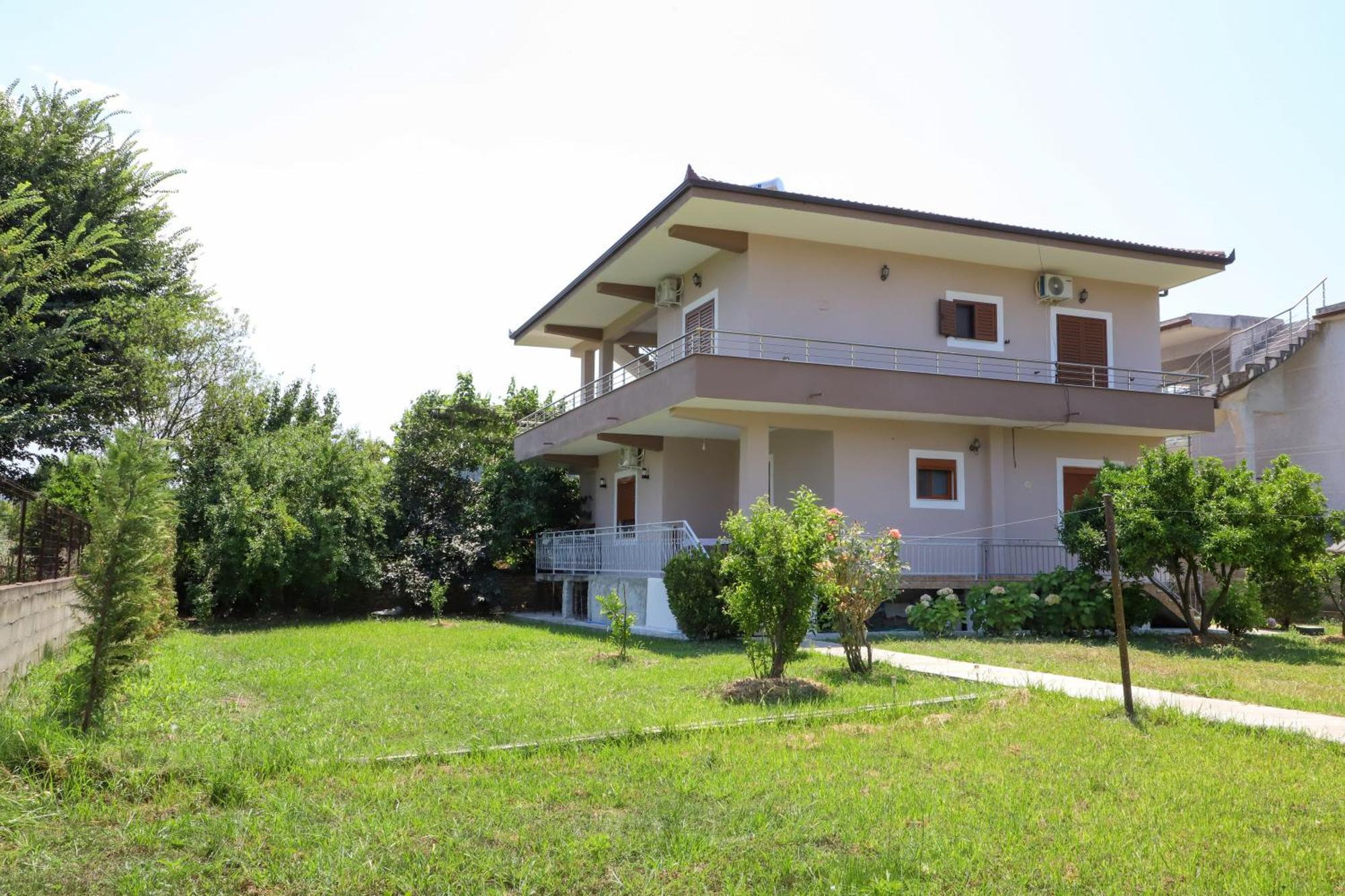 Villa Fjorentin Berat Exterior photo