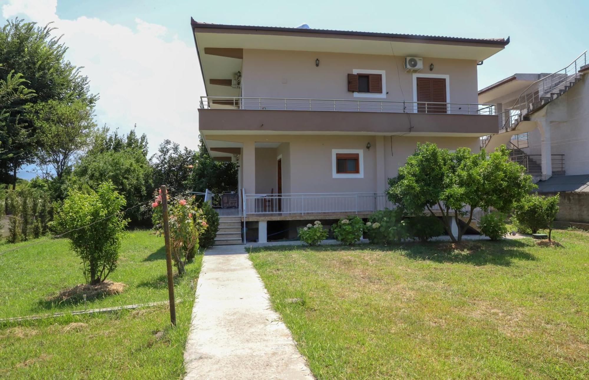 Villa Fjorentin Berat Exterior photo
